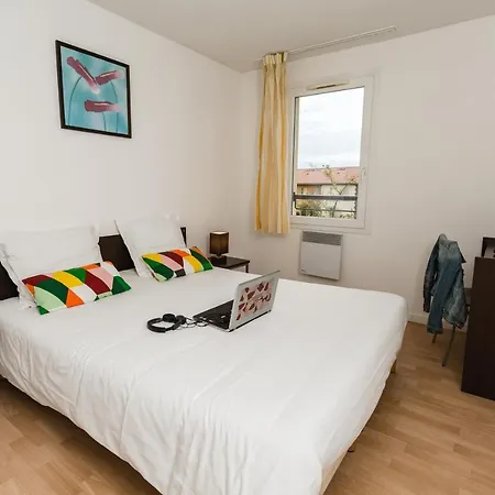 Garden & Clermont-ferrand - Aparthotel 3*