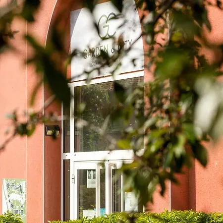 Garden & Clermont-ferrand - Aparthotel 3*