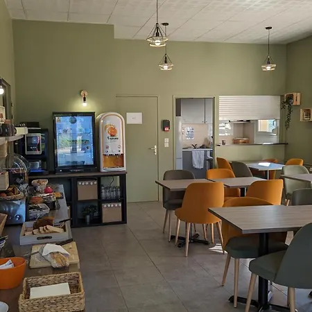 Garden & Clermont-ferrand - 3* Gerzat