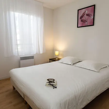 Garden & Clermont-ferrand - Apartmanhotel 3*