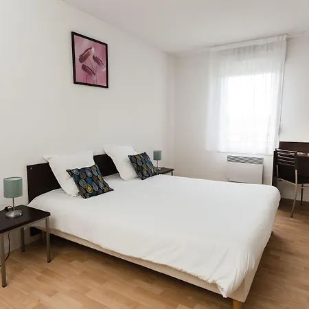 Garden & Clermont-ferrand - 3* Gerzat