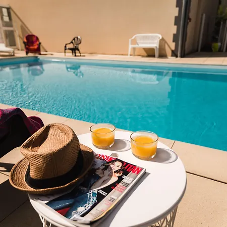 Garden & Clermont-ferrand - Apartmanhotel