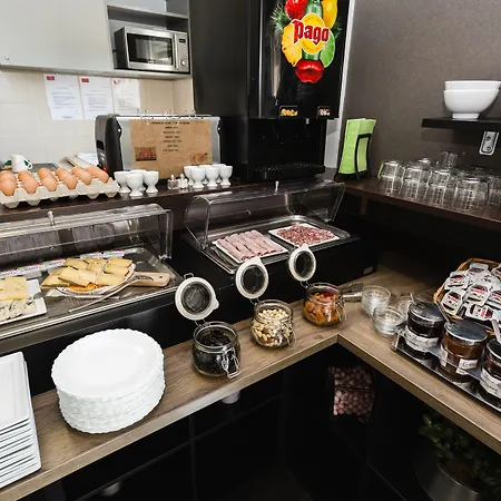 Garden & Clermont-ferrand - Apartmanhotel 3*