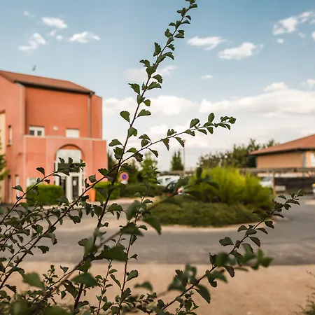 Hotel apartamentowy Garden & Clermont-ferrand - Gerzat