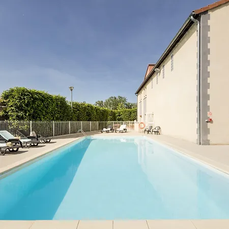 Garden & Clermont-ferrand - Hotel apartamentowy 3*