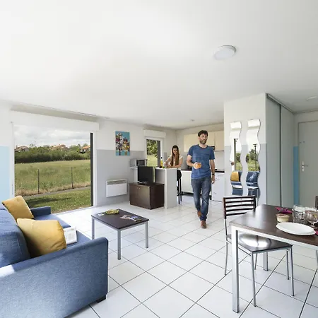 Hotel apartamentowy Garden & Clermont-ferrand - 3*