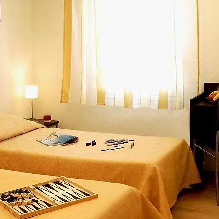 Garden & Clermont-ferrand - Aparthotel Gerzat